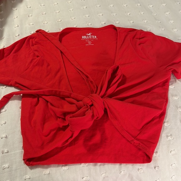 Hollister Baby Wrap Tee - Picture 3 of 6